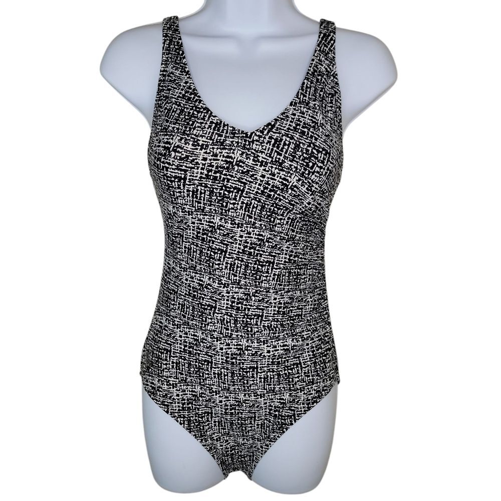 Speedo Black & White One Piece Swimsuit Size 6